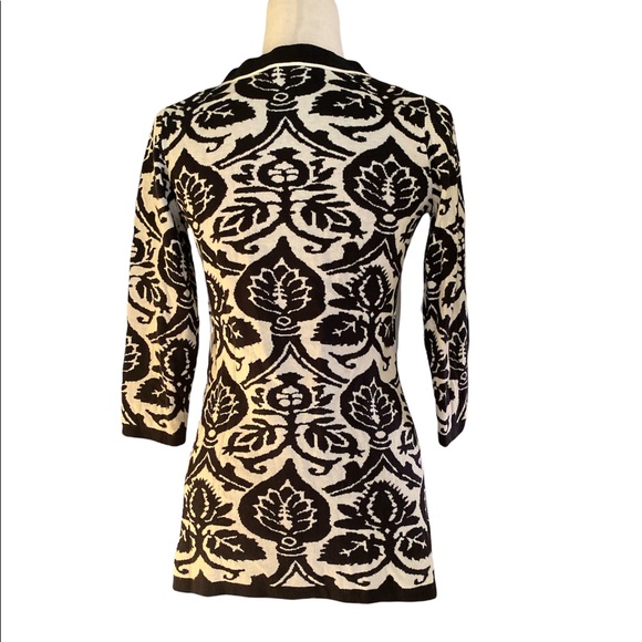 J. McLaughlin Black & Cream Damask Tunic Sweater - XS - Picture 5 of 10